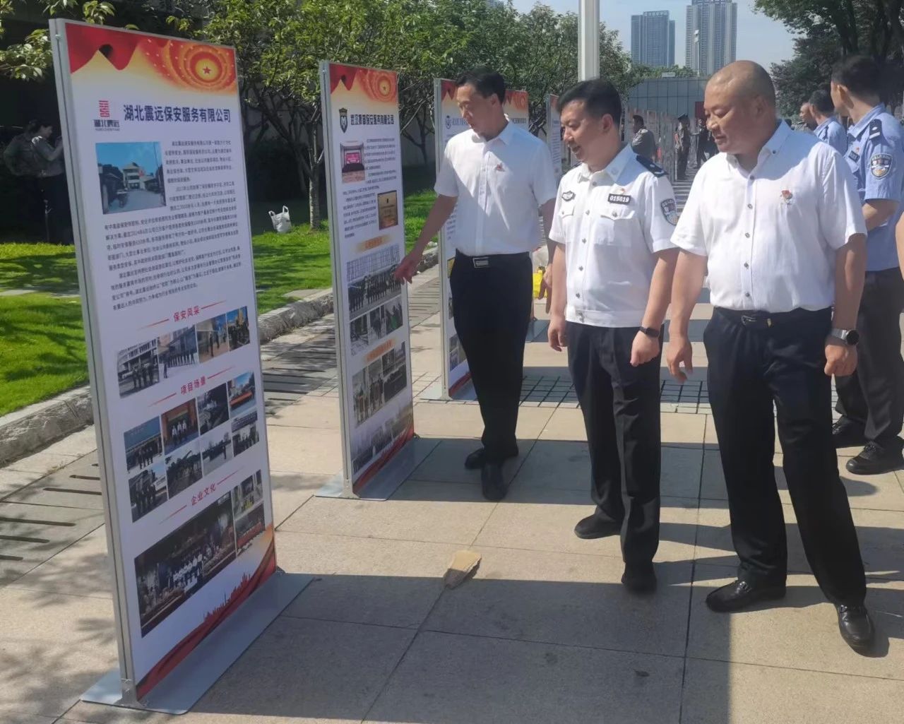 【湖北震远】顶烈日 战酷暑 展英姿 秀风采 8.jpg 【湖北震远】顶烈日 战酷暑 展英姿 秀风采 8.jpg