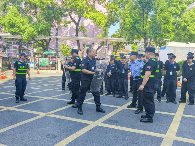 昌安保安 加大安全防范措施 全力守护医院平安 10.png