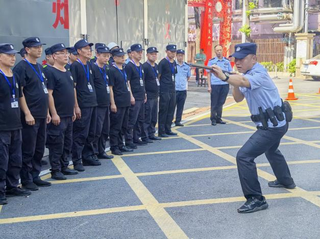 昌安保安 加大安全防范措施 全力守护医院平安 8.png